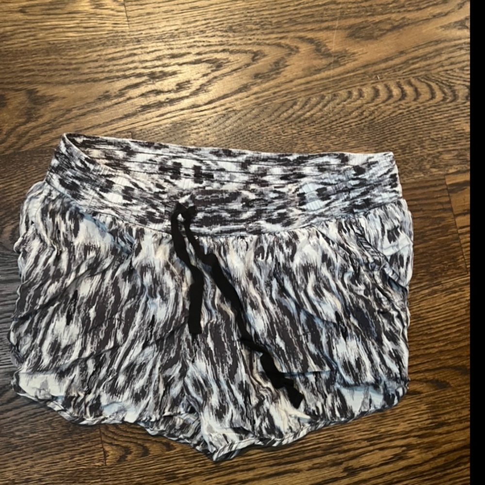Joie shorts / xs